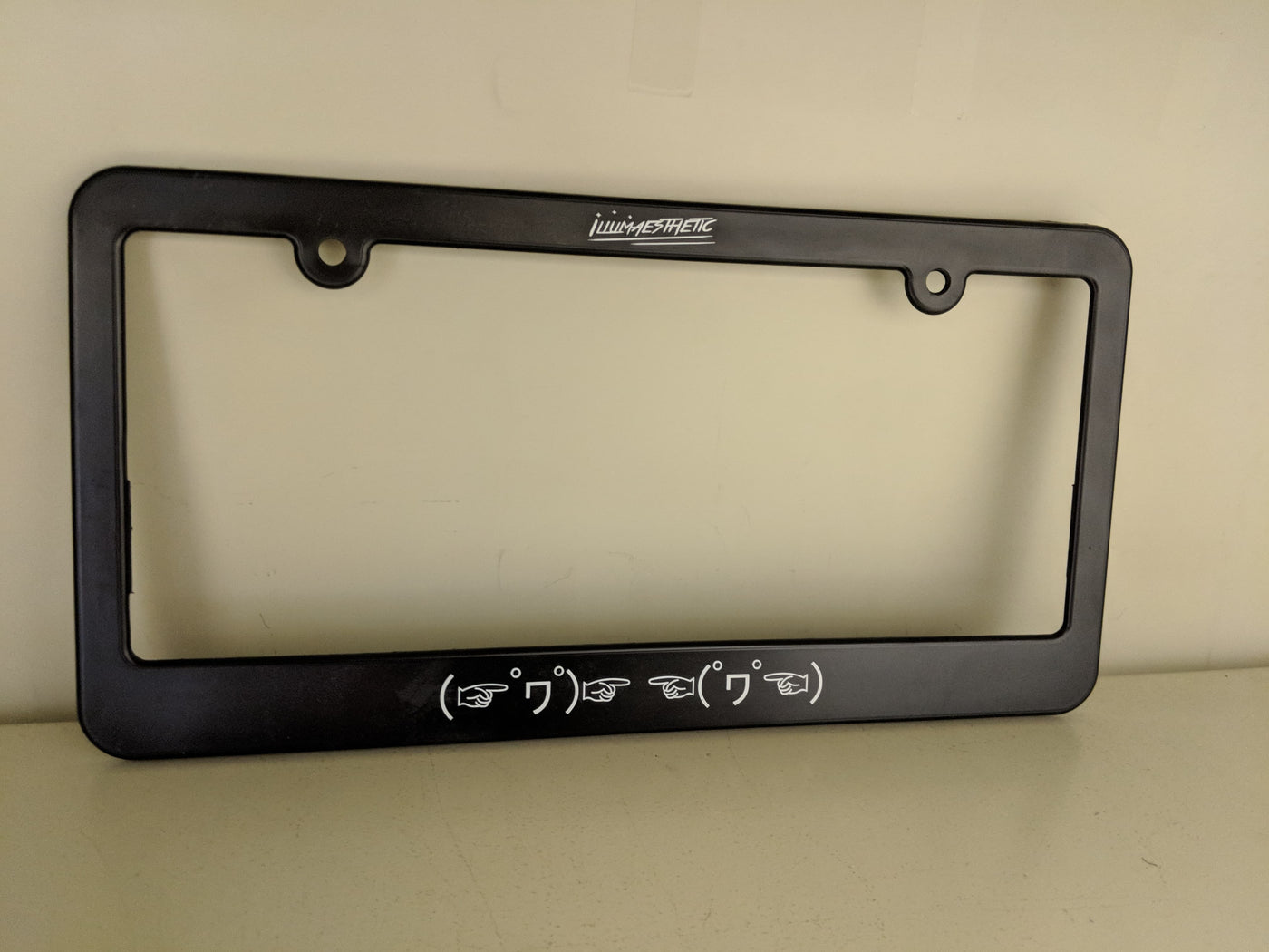 Illumaesthetic Custom Plate Frame (Simple Text)