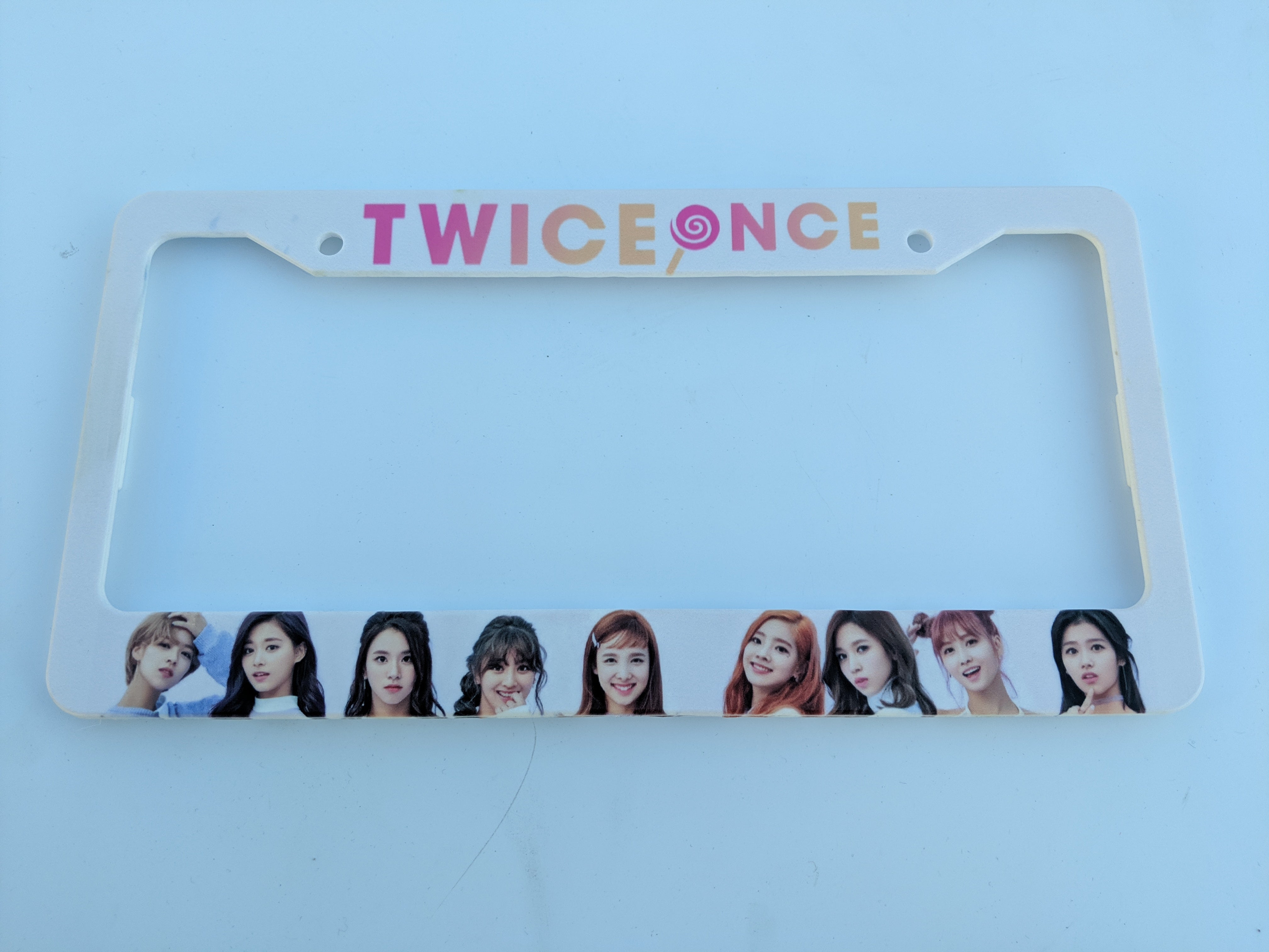 Illumaesthetic KPOP Plate Frame - TWICE