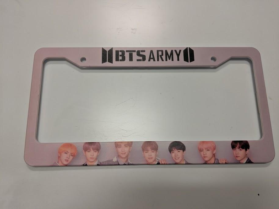 BTS フレーム FRAME ③ BTS KPOP License Plate Frame | Illumaesthetic